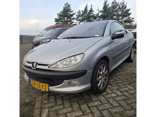 Personenauto, peugeot, 206 cc 2.0-16v, 2001 - afbeelding 2 van  2