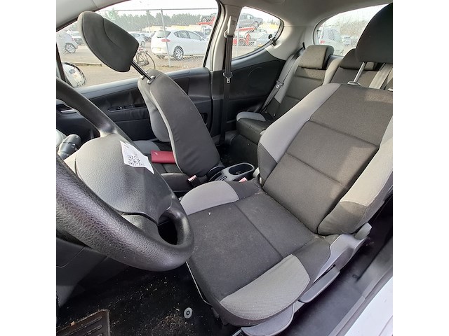 Personenauto, peugeot, 207, 1.4-16v x-line, 2006 - afbeelding 6 van  9