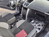Personenauto, peugeot, 207, 1.4-16v x-line, 2006 - afbeelding 8 van  9