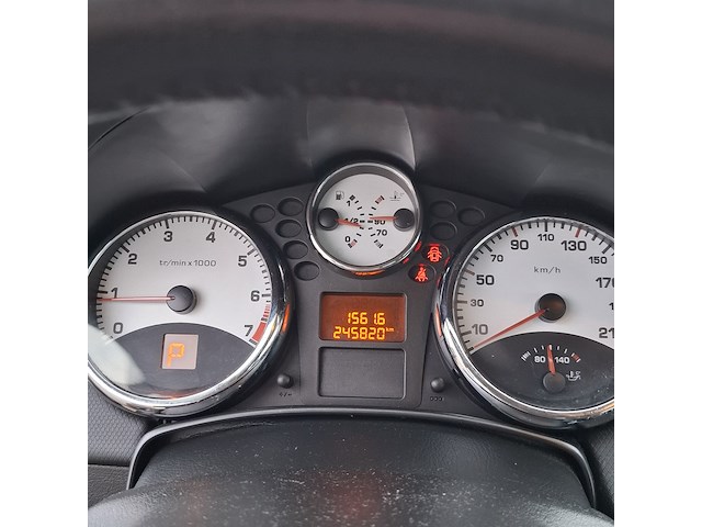 Personenauto peugeot, 207 1.6, bouwjaar 2007 - afbeelding 24 van  47