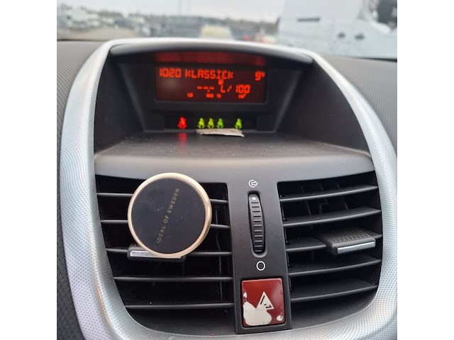 Personenauto peugeot, 207 1.6, bouwjaar 2007 - afbeelding 28 van  47