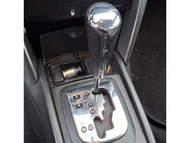 Personenauto peugeot, 207 1.6, bouwjaar 2007 - afbeelding 31 van  47