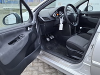 Personenauto, peugeot, 207, 2010 - afbeelding 15 van  47