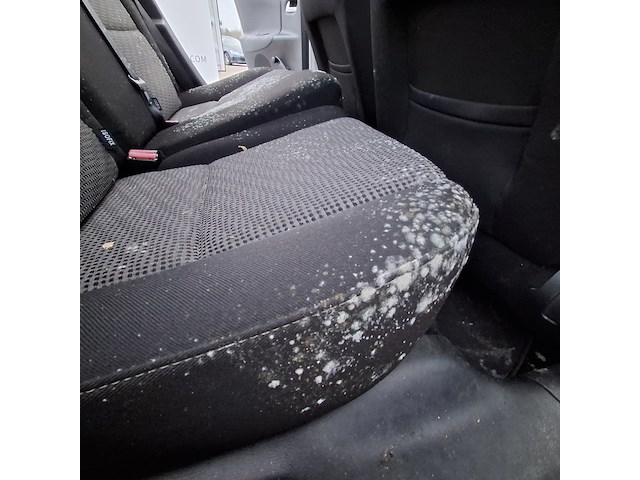 Personenauto, peugeot, 207, 2010 - afbeelding 32 van  47