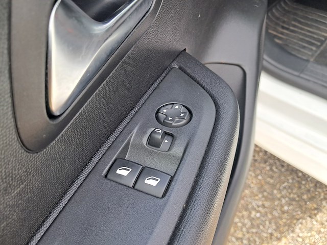 Personenauto, peugeot, 208, 1.2 puretech active, wit, 2020 - afbeelding 25 van  60