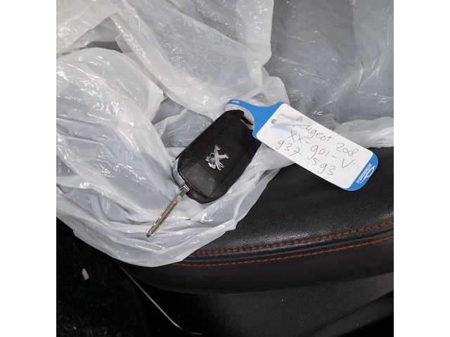 Personenauto, peugeot, 208, 1.2 puretech gt-line, 2018 - afbeelding 18 van  62