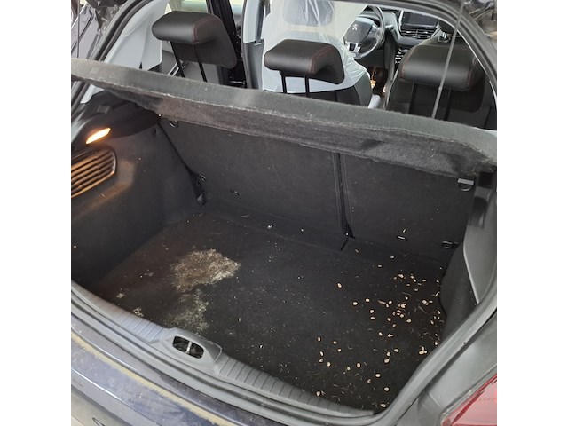 Personenauto, peugeot, 208, 1.2 puretech gt-line, 2018 - afbeelding 33 van  62