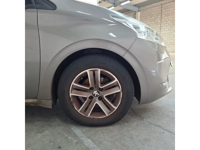 Personenauto, peugeot, 208, 1.2 vti envy, 2013 - afbeelding 11 van  65