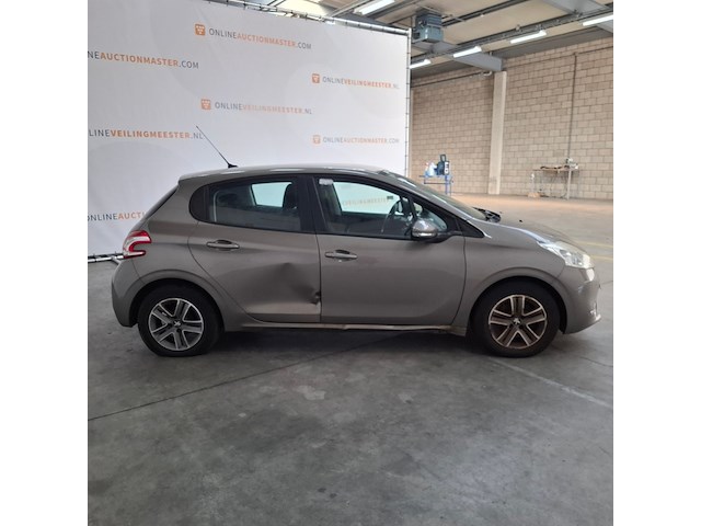 Personenauto, peugeot, 208, 1.2 vti envy, 2013 - afbeelding 34 van  65