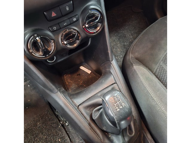 Personenauto, peugeot, 208, 1.4 vti active, 2012 - afbeelding 21 van  52