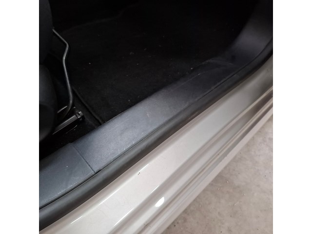 Personenauto, peugeot, 208 1.6, 2016 - afbeelding 51 van  67