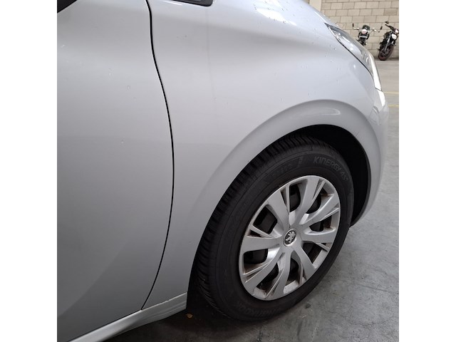 Personenauto, peugeot, 208 1.6, 2016 - afbeelding 45 van  67
