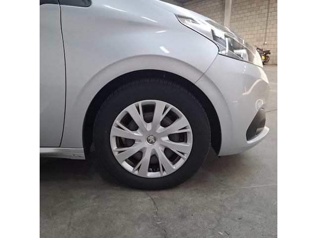 Personenauto, peugeot, 208 1.6, 2017 - afbeelding 15 van  72