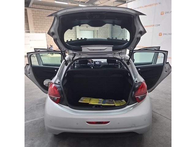 Personenauto, peugeot, 208 1.6, 2017 - afbeelding 46 van  72