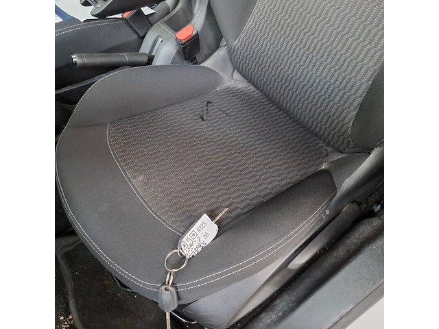 Personenauto, peugeot, 208 1.6, 2017 - afbeelding 38 van  77