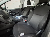 Personenauto, peugeot, 208 1.6, 2017 - afbeelding 39 van  77
