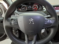 Personenauto, peugeot, 208 1.6, 2017 - afbeelding 40 van  77
