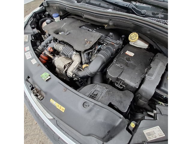 Personenauto, peugeot, 208, 1.6 e-hdi active, 2014 - afbeelding 11 van  44