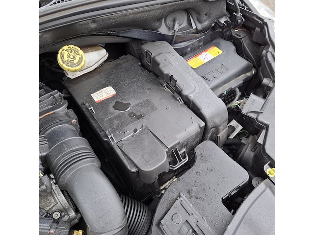 Personenauto, peugeot, 208, 1.6 e-hdi active, 2014 - afbeelding 13 van  44