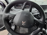 Personenauto, peugeot, 208, 1.6 e-hdi active, 2014 - afbeelding 19 van  44