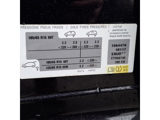 Personenauto, peugeot, 208, 1.6 e-hdi active, 2014 - afbeelding 35 van  44