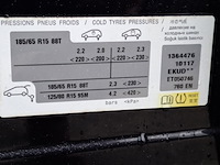 Personenauto, peugeot, 208, 1.6 e-hdi active, 2014 - afbeelding 35 van  44