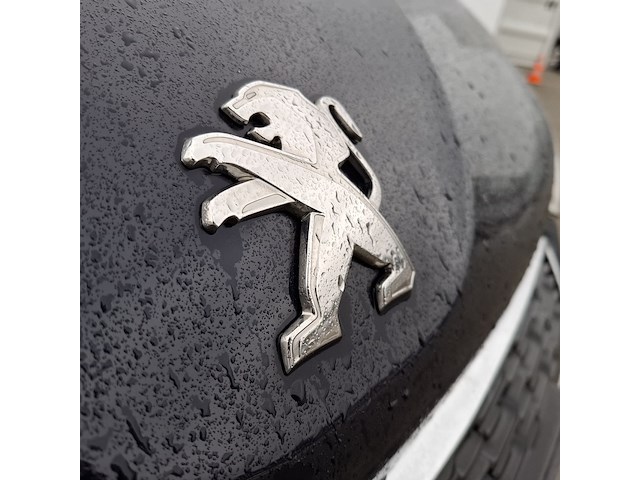 Personenauto, peugeot, 208, 1.6 e-hdi active, 2014 - afbeelding 39 van  44