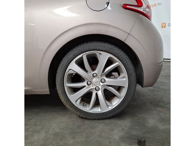 Personenauto, peugeot, 208, 1.6 thp allure, 2013 - afbeelding 25 van  82