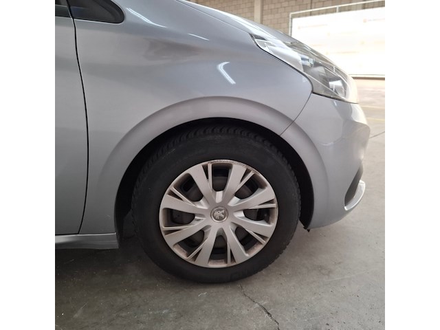 Personenauto, peugeot, 208, 2018 - afbeelding 17 van  75