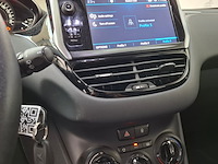 Personenauto, peugeot, 208, 2018 - afbeelding 44 van  75
