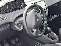 Personenauto peugeot, 208 , zwart, bouwjaar 2014 - afbeelding 5 van  47