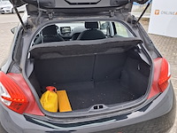 Personenauto peugeot, 208 , zwart, bouwjaar 2014 - afbeelding 22 van  47