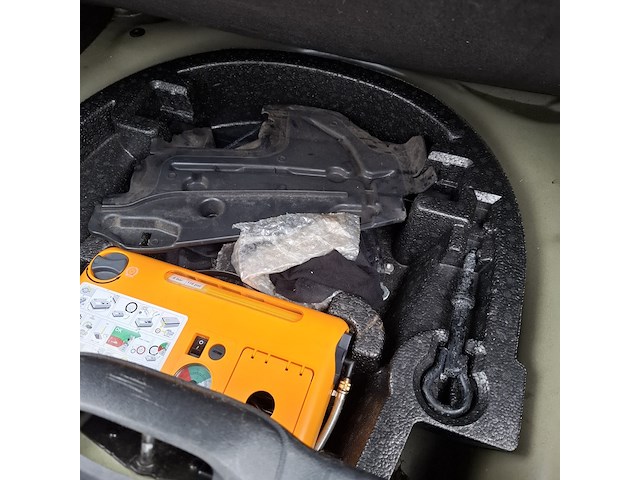 Personenauto peugeot, 208 , zwart, bouwjaar 2014 - afbeelding 24 van  47