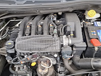 Personenauto peugeot, 208 , zwart, bouwjaar 2014 - afbeelding 32 van  47