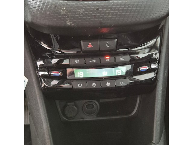Personenauto, peugeot, 208 - afbeelding 15 van  34