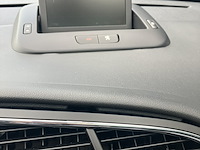 Personenauto, peugeot, 3008, zwart, 2012 - afbeelding 3 van  19