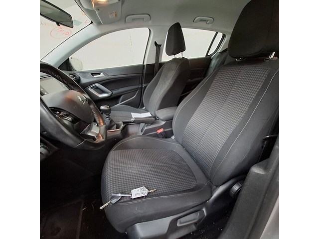Personenauto, peugeot, 308 1.2 puretech, 2019 - afbeelding 32 van  67