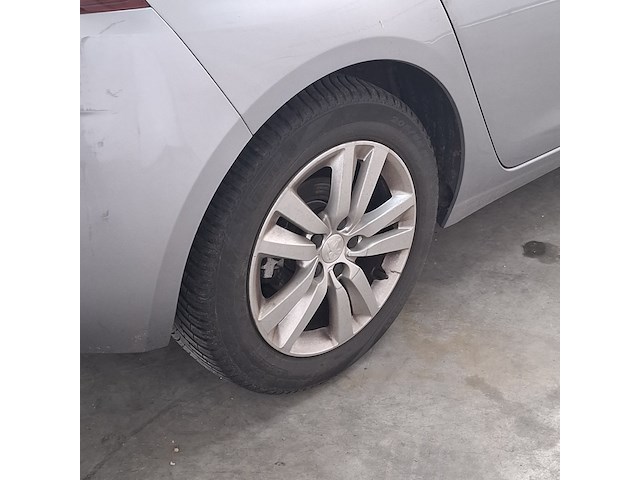 Personenauto, peugeot, 308 1.2 puretech blue lease - afbeelding 40 van  40