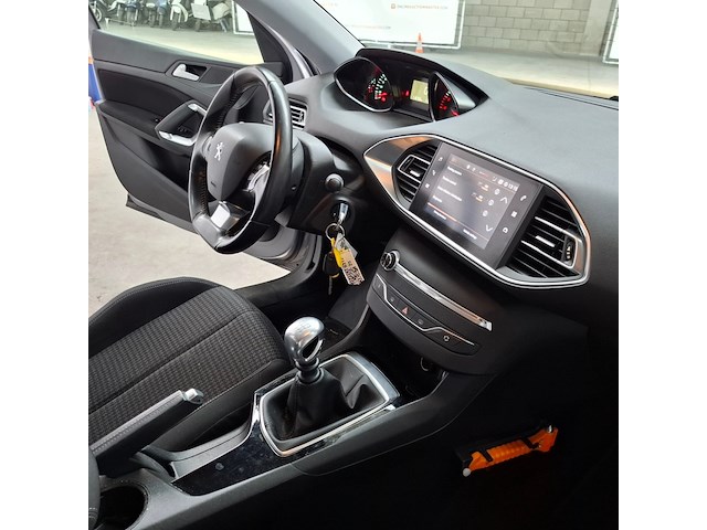 Personenauto, peugeot, 308 1.5 blue hdi, 2018 - afbeelding 47 van  67