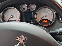 Personenauto, peugeot, 308, 2012 - afbeelding 8 van  24