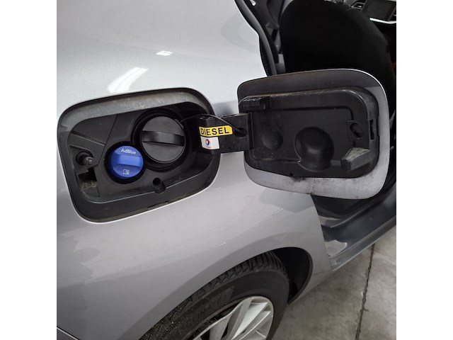 Personenauto, peugeot, 308, 2018 - afbeelding 32 van  52