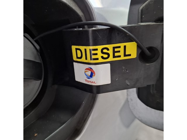 Personenauto, peugeot, 308, 2018 - afbeelding 33 van  52