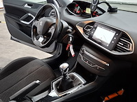 Personenauto, peugeot, 308, 2018 - afbeelding 27 van  51