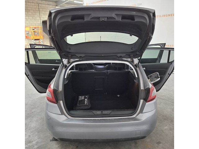 Personenauto, peugeot, 308, 2018 - afbeelding 25 van  51