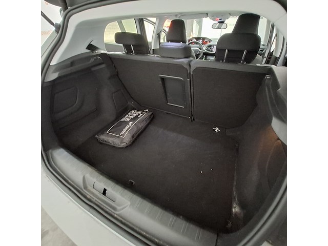 Personenauto, peugeot, 308, 2018 - afbeelding 26 van  51