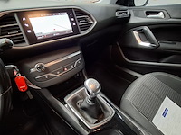 Personenauto, peugeot, 308, 2018 - afbeelding 19 van  48