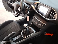 Personenauto, peugeot, 308, 2018 - afbeelding 44 van  67