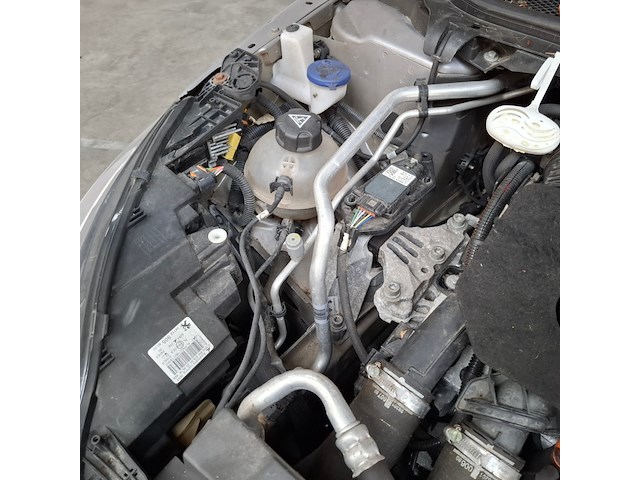 Personenauto, peugeot, 308, 2018 - afbeelding 58 van  67