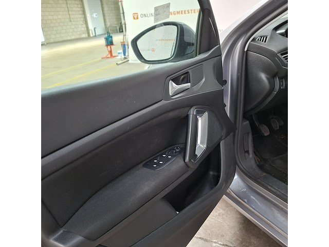 Personenauto, peugeot, 308, 2018 - afbeelding 28 van  49