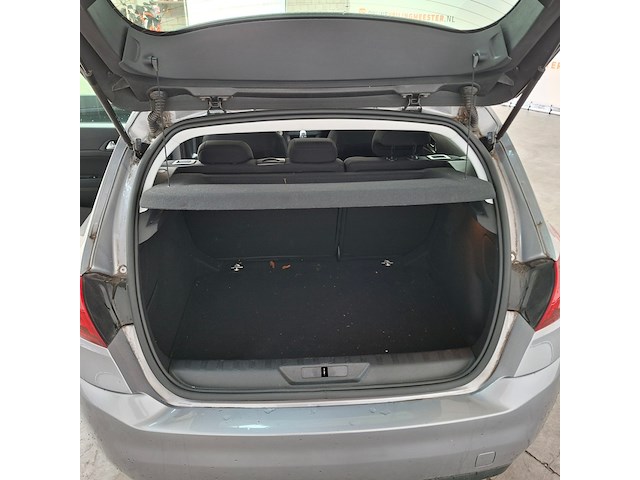 Personenauto, peugeot, 308, 2018 - afbeelding 36 van  49
